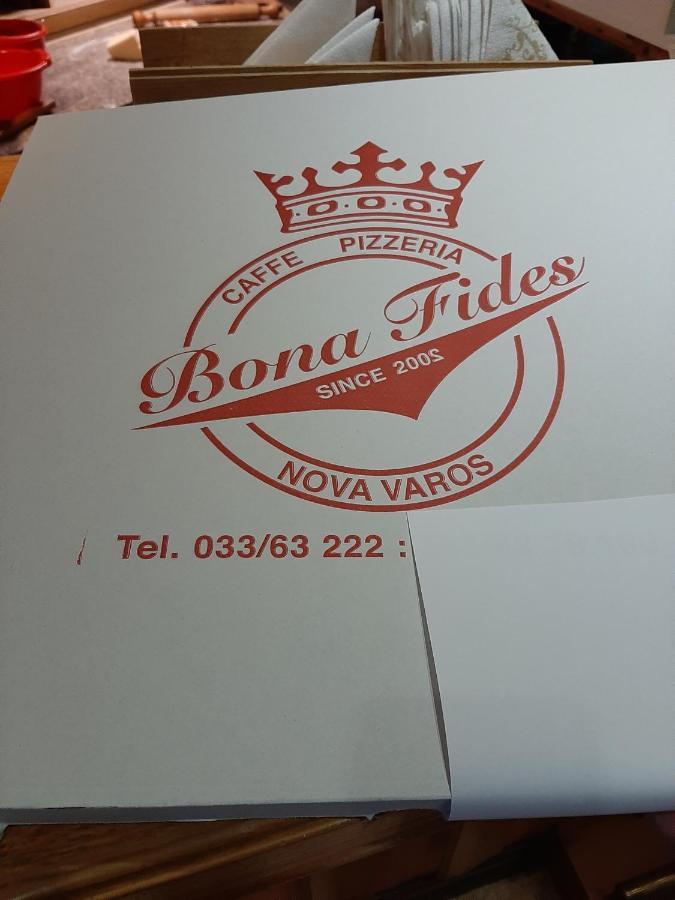 Caffe Pizzeria I Apartmani Bona Fides Nm Nova Varos Luaran gambar